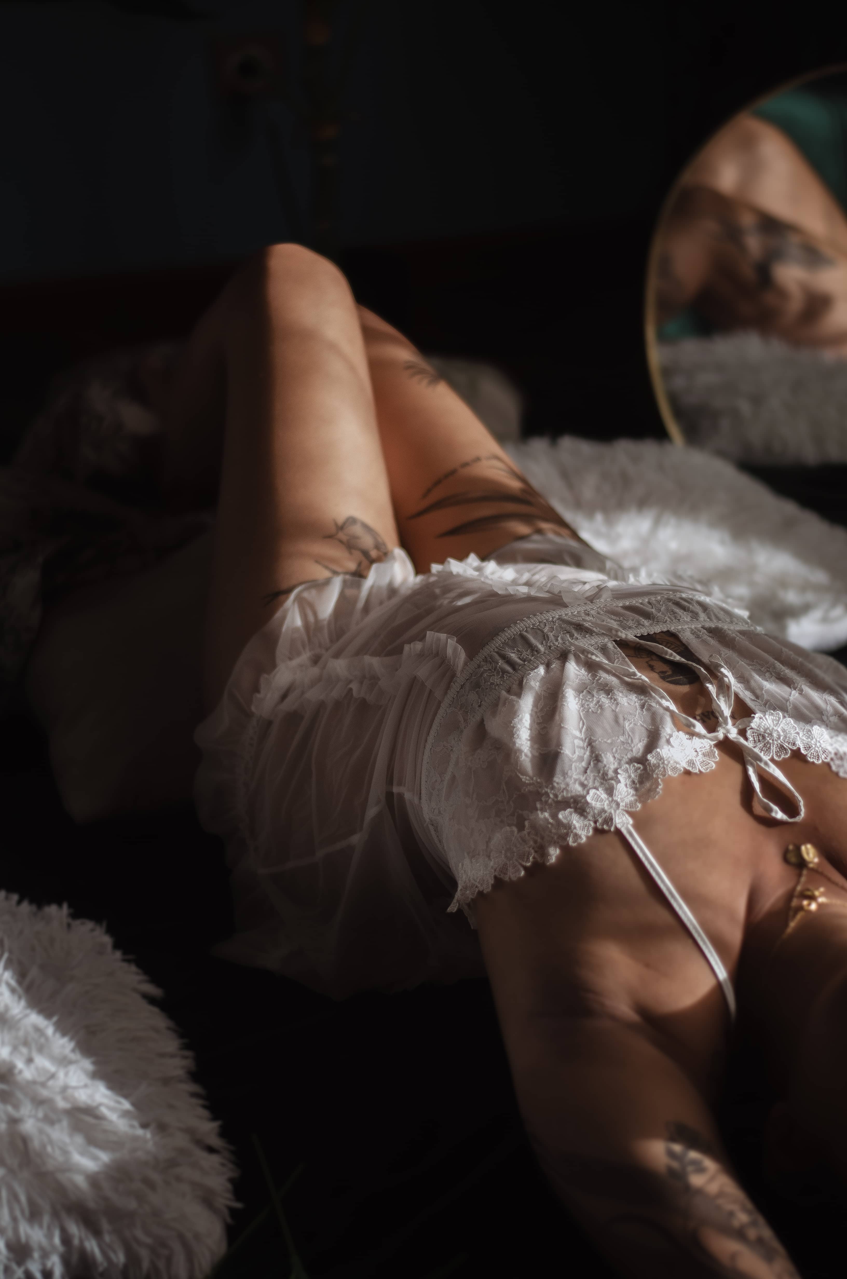 Portrait boudoir lingerie noire